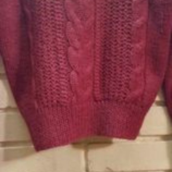 Handmade in Peru 100% Alpaca  Wool Magenta Sweater for Women - Size M - Picture 6 of 6